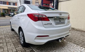 HYUNDAI HB20S 1.6 Comfort Plus 16V 2016/2017