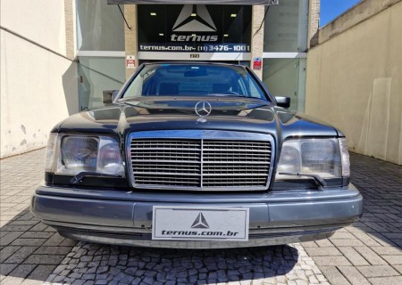 MERCEDES-BENZ E 320 3.2 Elegance V6 1995/1995