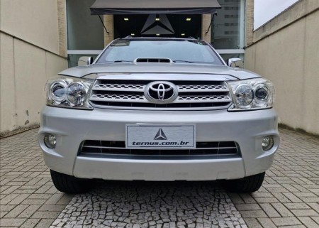 HILUX SW4 2011 usado