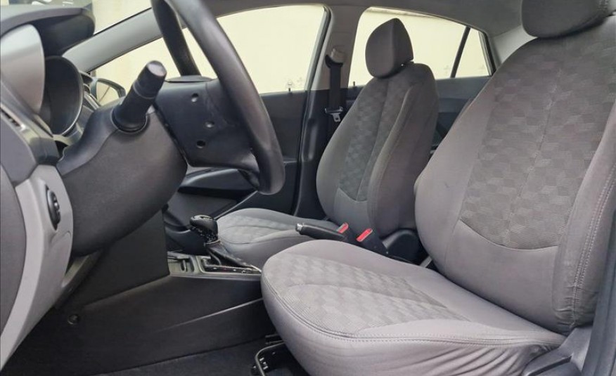 HYUNDAI HB20S 1.6 Comfort Plus 16V 2016/2017