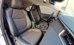 TOYOTA COROLLA 1.8 VVT-I Hybrid GLI 2025/2026