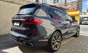 BMW X7 4.4 V8 M50i 2021/2022