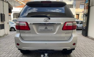 TOYOTA HILUX SW4 3.0 SRV 4X4 7 Lugares 16V Turbo Intercooler 2010/2011