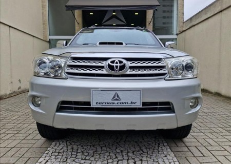 TOYOTA HILUX SW4 3.0 SRV 4X4 7 Lugares 16V Turbo Intercooler 2010/2011