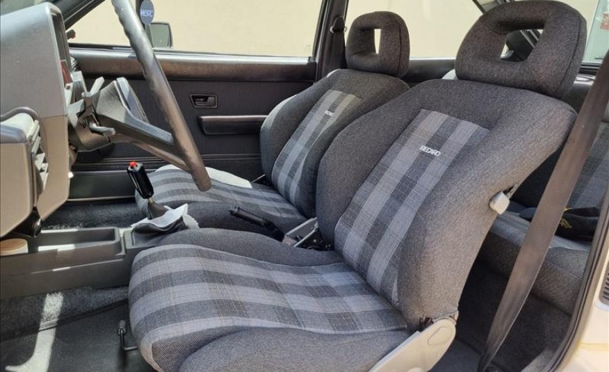 VOLKSWAGEN GOL 1.6 Plus 8V 1985/1986