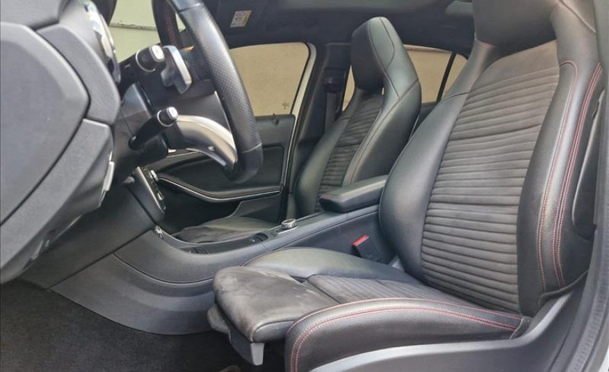 MERCEDES-BENZ GLA 250 2.0 CGI Sport 4matic 7g-dct 2018/2018