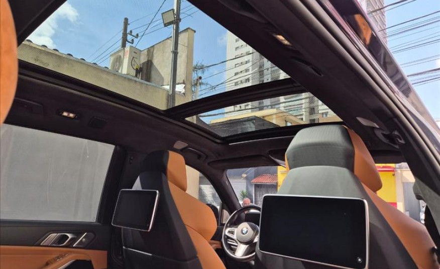 BMW X7 4.4 V8 M50i 2021/2022