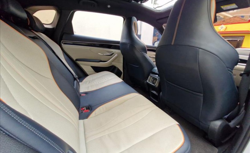 BYD SONG PLUS 1.5 DM-I HÍBRIDO AUTOMÁTICO 2023/2024