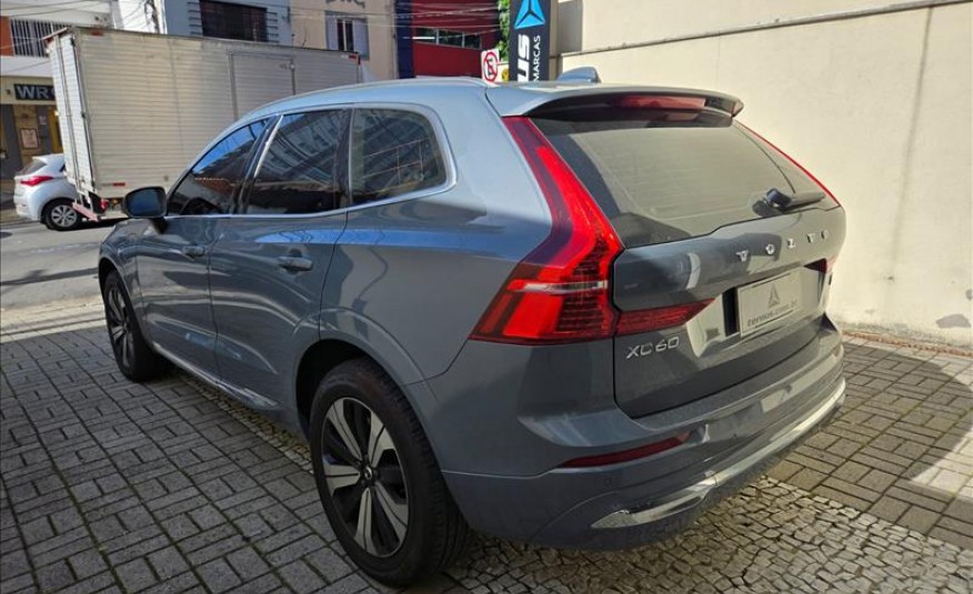 VOLVO XC60 2.0 T8 Recharge Plus AWD Geartronic 2022/2023