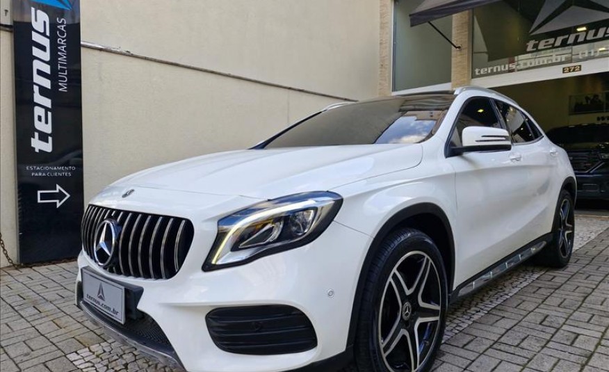 MERCEDES-BENZ GLA 250 2.0 CGI Sport 4matic 7g-dct 2018/2018