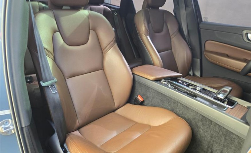 VOLVO XC60 2.0 T8 Recharge Plus AWD Geartronic 2022/2023