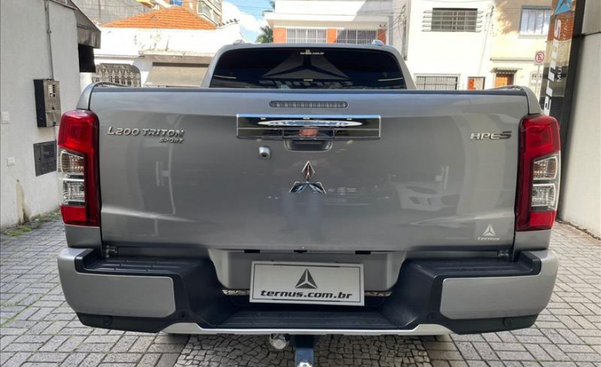 MITSUBISHI L200 TRITON 2.4 16V Turbo Sport Hpe-s CD 4X4 2022/2023