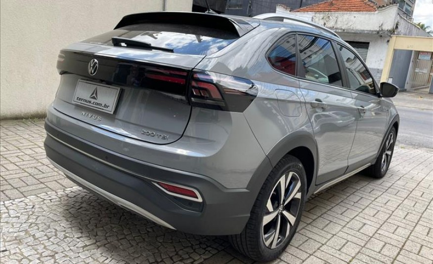 VOLKSWAGEN NIVUS 1.0 200 TSI Highline 2023/2024