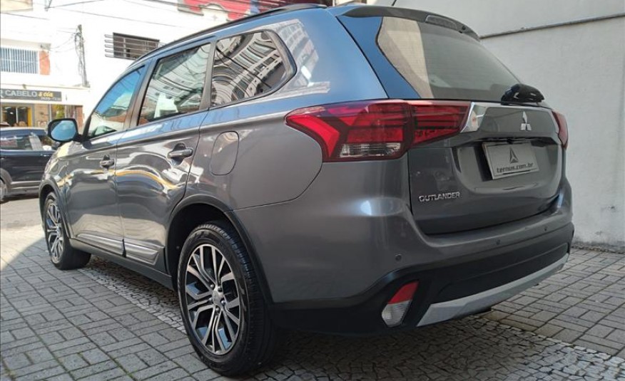 MITSUBISHI OUTLANDER 2.0 16V 2016/2016