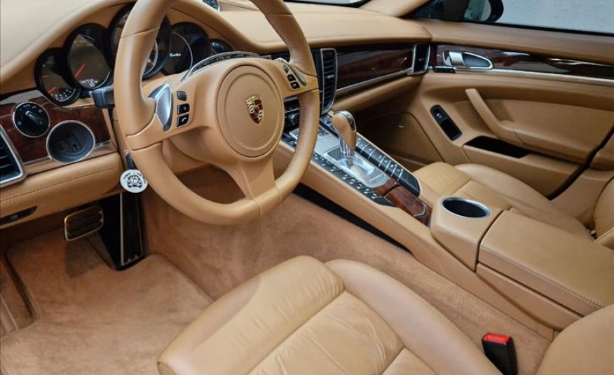 PORSCHE PANAMERA 4.8 S V8 Turbo 2011/2012