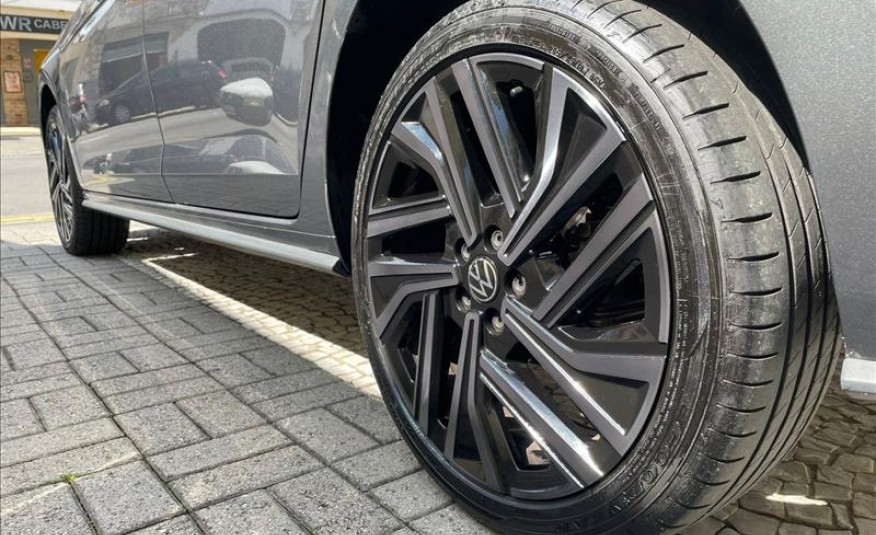 VOLKSWAGEN VIRTUS 1.4 250 TSI Exclusive 2025/2026